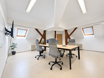 Pronájem kancelářských prostor 219 m², Plzeň