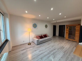 Denisa Myslivcová   604 191 744 - Prodej bytu 3+kk v osobním vlastnictví 68 m², Ostrava
