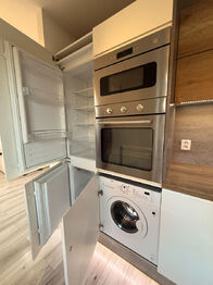 Denisa Myslivcová   604 191 744 - Prodej bytu 3+kk v osobním vlastnictví 68 m², Ostrava