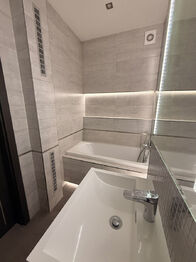 Denisa Myslivcová   604 191 744 - Prodej bytu 3+kk v osobním vlastnictví 68 m², Ostrava