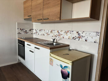 Pronájem bytu 1+kk v osobním vlastnictví 30 m², Hradec Králové