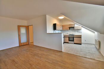 Pronájem bytu 3+1 70 m², Frenštát pod Radhoštěm