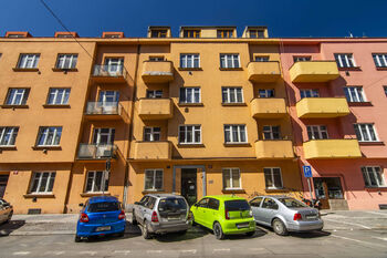 Prodej bytu 1+kk v osobním vlastnictví 26 m², Praha 10 - Strašnice
