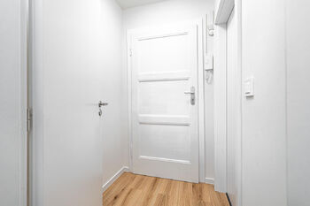 Prodej bytu 1+kk v družstevním vlastnictví 20 m², Praha 3 - Žižkov