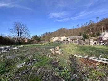 Prodej pozemku 1071 m², Biskupice