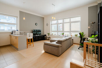 Prodej bytu 2+kk v osobním vlastnictví 65 m², Praha 10 - Michle