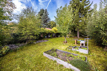 Prodej pozemku 401 m², Děčín