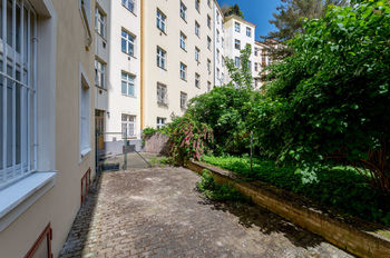 Prodej bytu 2+kk v osobním vlastnictví, 71 m2, Praha 2 - Vinohrady