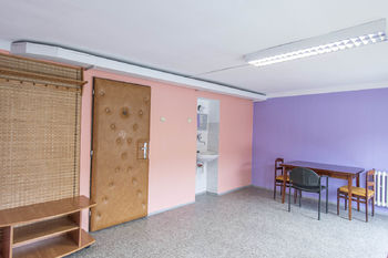 Pronájem komerčního prostoru (kanceláře), 20 m2, Moravský Krumlov
