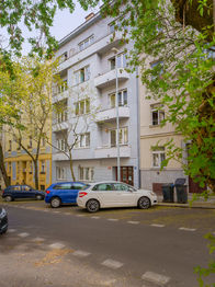 Pronájem bytu 1+kk v osobním vlastnictví, 30 m2, Praha 5 - Smíchov