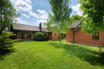 Prodej domu, 210 m2, Dobřejovice
