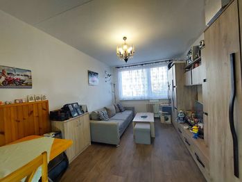 Prodej bytu 2+kk v osobním vlastnictví, 43 m2, Praha 10 - Horní Měcholupy
