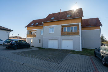 Prodej bytu 2+1 v osobním vlastnictví, 65 m2, Dobřejovice