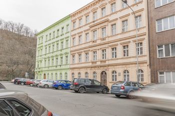 Prodej bytu 3+kk v osobním vlastnictví, 107 m2, Praha 8 - Karlín