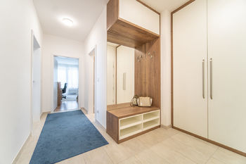 Prodej bytu 3+kk v osobním vlastnictví, 111 m2, Praha 3 - Strašnice