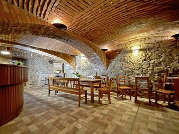 Prodej restaurace, 285 m2, Slavonice