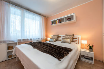 Prodej bytu 2+kk v osobním vlastnictví, 39 m2, Praha 10 - Hostivař
