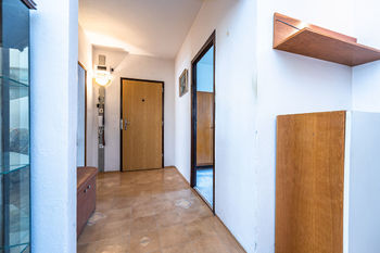 Prodej bytu 3+1 v osobním vlastnictví, 78 m2, Praha 4 - Modřany