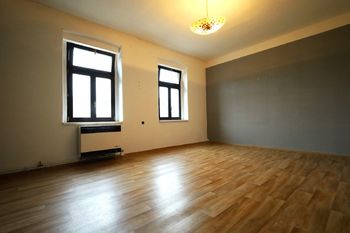 Prodej bytu 2+1 v osobním vlastnictví, 61 m2, Česká Kamenice