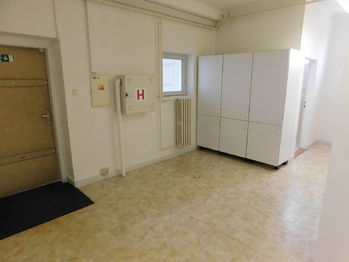 Prodej komerčního prostoru (kanceláře), 263 m2, Praha 5 - Stodůlky
