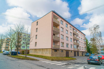 Prodej bytu 2+1 v osobním vlastnictví, 68 m2, Praha 5 - Zličín