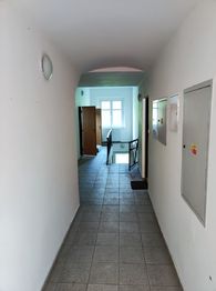 Pronájem komerčního prostoru (obchodní), 352 m2, Ústí nad Labem