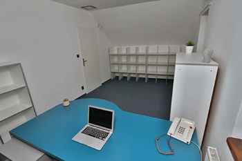 Pronájem komerčního prostoru (kanceláře), 58 m2, Praha 8 - Bohnice