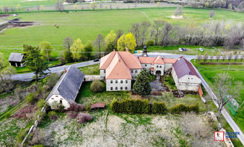 Prodej historického objektu, 2200 m2, Černá Voda