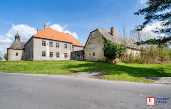 Prodej historického objektu, 2200 m2, Černá Voda
