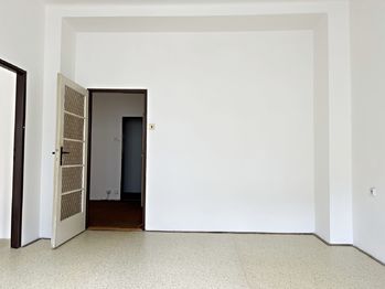 Prodej bytu 3+1 v družstevním vlastnictví, 85 m2, Praha 8 - Karlín