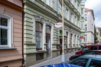 Prodej komerčního prostoru (kanceláře), 55 m2, Děčín