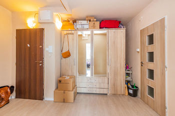 Prodej bytu 1+kk v osobním vlastnictví, 44 m2, Praha 8 - Libeň