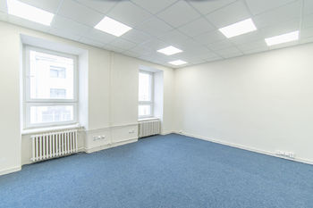 Pronájem komerčního prostoru (kanceláře), 26 m2, Brno