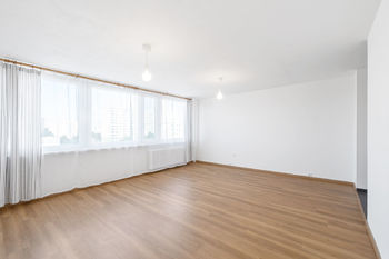 Prodej bytu 1+kk v osobním vlastnictví, 42 m2, Praha 4 - Chodov