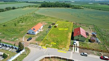 Prodej pozemku, 1433 m2, Horní Beřkovice