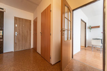 Prodej bytu 2+kk v osobním vlastnictví, 43 m2, Praha 4 - Chodov
