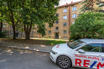 Prodej bytu 3+1 v osobním vlastnictví, 76 m2, Praha 10 - Strašnice