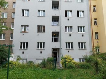 Prodej bytu 2+kk v osobním vlastnictví, 49 m2, Praha 4 - Nusle