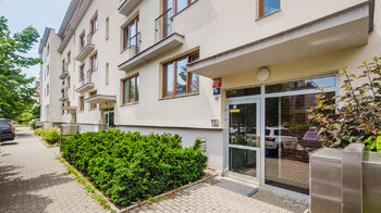 Prodej bytu 2+kk v osobním vlastnictví, 33 m2, Praha 5 - Zbraslav