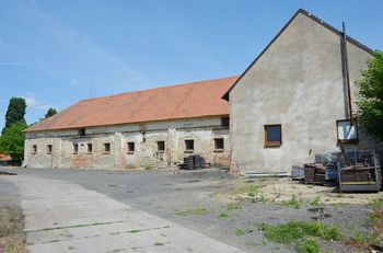 Prodej komerčního objektu (průmyslový areál), 1530 m2, Mšené-lázně