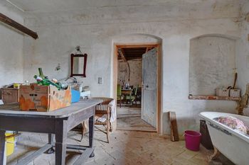 Prodej domu, 1200 m2, Lomnice