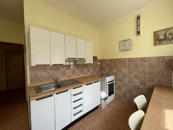 Prodej bytu 2+1 v osobním vlastnictví, 53 m2, Karlovy Vary