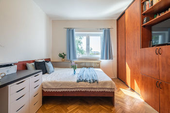 Prodej bytu 2+1 v družstevním vlastnictví, 66 m2, Praha 10 - Uhříněves