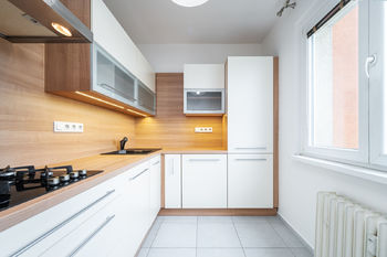 Prodej bytu 3+1 v osobním vlastnictví, 71 m2, Praha 6 - Vokovice