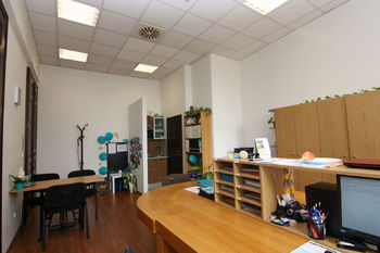 Pronájem komerčního prostoru (kanceláře), 34 m2, Kolín