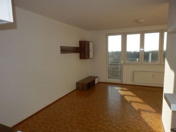Pronájem bytu 1+kk v osobním vlastnictví, 35 m2, Praha 8 - Troja