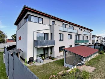 Prodej bytu 1+kk v osobním vlastnictví, 33 m2, Včelná