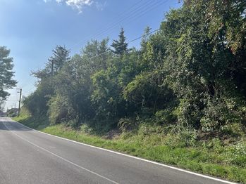 Prodej pozemku, 444 m2, Neuměřice