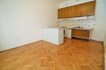 Pronájem bytu 3+kk v osobním vlastnictví, 80 m2, Praha 2 - Vinohrady