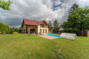 Prodej domu, 344 m2, Mníšek pod Brdy